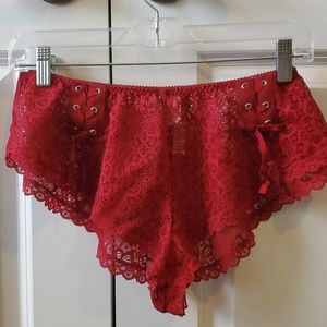 NWT Victoria's Secret Lace Panties